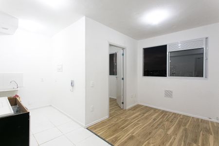 Sala de apartamento para alugar com 2 quartos, 33m² em Vila Matilde, São Paulo