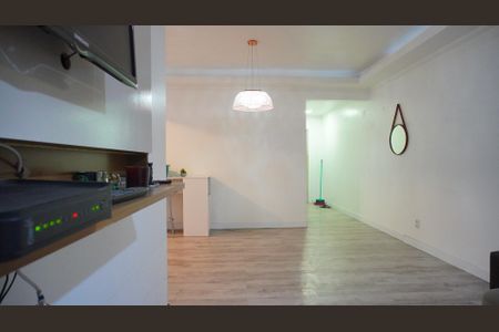 Sala de apartamento para alugar com 2 quartos, 76m² em Cidade Baixa, Porto Alegre