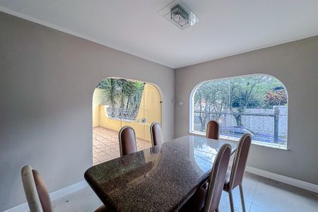 Casa à venda com 385m², 4 quartos e 4 vagasSala de Jantar