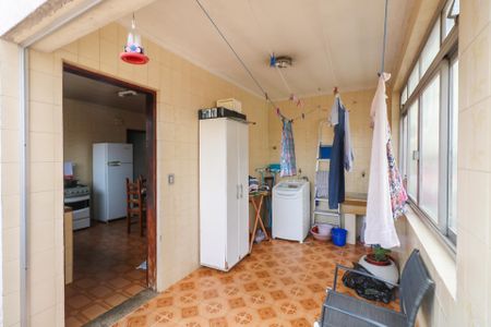 Casa à venda com 143m², 3 quartos e 2 vagasÁrea de Serviço