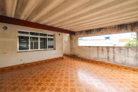 Casa à venda com 143m², 3 quartos e 2 vagasGaragem