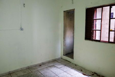 Sala/Quarto de casa para alugar com 1 quarto, 30m² em Helena Maria, Osasco