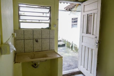 Cozinha de casa para alugar com 1 quarto, 30m² em Helena Maria, Osasco