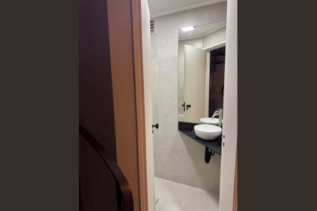 Apartamento à venda com 51m², 1 quarto e 1 vaga Apartamento à venda com 51m², 1 quarto e 1 vagaBanheiro