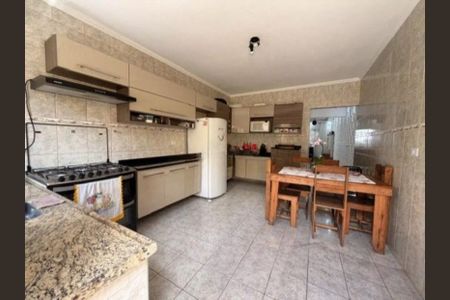 Cozinha de casa à venda com 2 quartos, 100m² em Jardim Valeria, Guarulhos