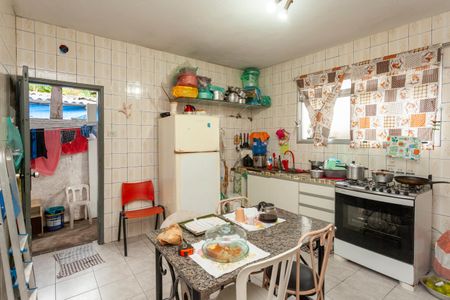 Casa à venda com 457m², 5 quartos e 4 vagasCozinha - Casa 1