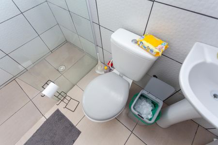 Casa à venda com 457m², 5 quartos e 4 vagasBanheiro - Casa 4