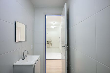 Apartamento para alugar com 41m², 2 quartos e sem vagaBanheiro