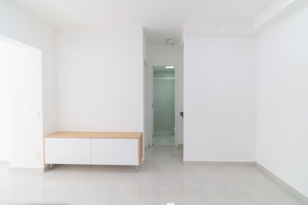 Sala de apartamento para alugar com 1 quarto, 45m² em Vila Sonia, São Paulo