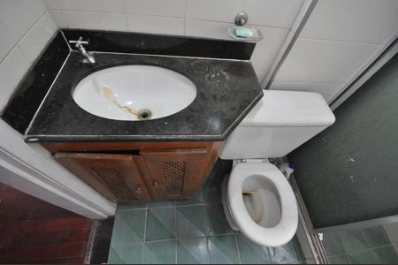 Apartamento à venda com 48m², 2 quartos e 1 vagaBanheiro Social