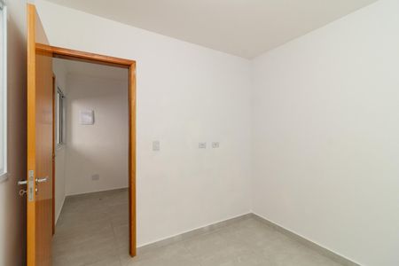 Quarto de apartamento para alugar com 2 quartos, 36m² em Vila Mazzei, São Paulo