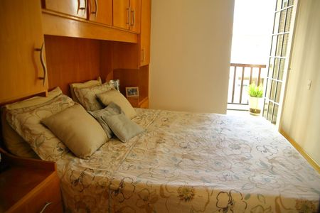 Casa de condomínio à venda com 100m², 3 quartos e 2 vagasSuíte 