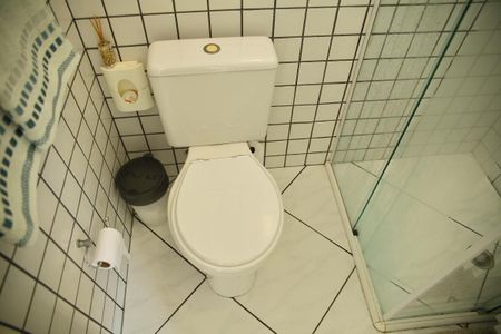 Casa de condomínio à venda com 100m², 3 quartos e 2 vagasSuíte - Banheiro