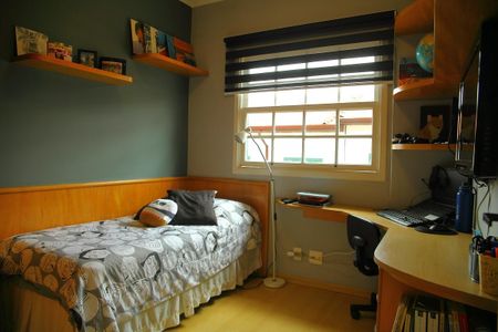 Casa de condomínio à venda com 100m², 3 quartos e 2 vagasQuarto 2 