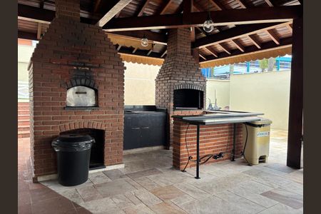 Casa de condomínio à venda com 100m², 3 quartos e 2 vagasÁrea comum - Churrasqueira