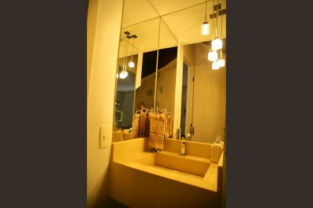 Casa de condomínio à venda com 100m², 3 quartos e 2 vagasLavabo da Sala 