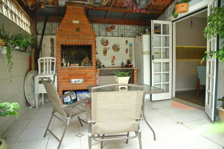 Casa de condomínio à venda com 100m², 3 quartos e 2 vagasVaranda da Sala/Quintal 