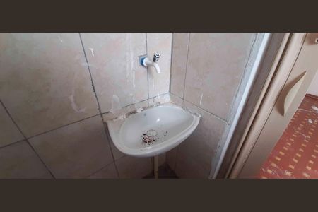 Casa para alugar com 1 quarto, 34m² em Veloso, Osasco