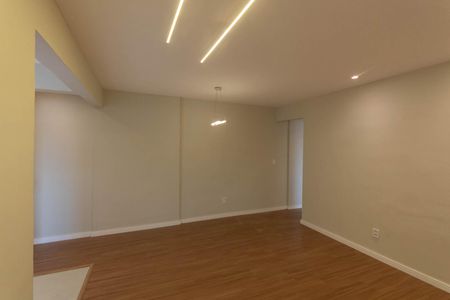 Apartamento à venda com 58m², 2 quartos e 1 vagaSala