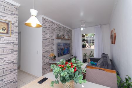 Apartamento para alugar com 45m², 2 quartos e sem vagaSala