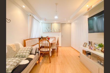 Sala de apartamento à venda com 2 quartos, 44m² em São Pedro, Osasco