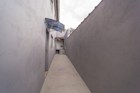 Casa para alugar com 80m², 3 quartos e 1 vaga Casa para alugar com 80m², 3 quartos e 1 vagaCorredor