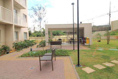 Apartamento para alugar com 38m², 2 quartos e sem vagaÁrea comum - Churrasqueira