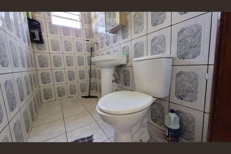 Casa para alugar com 150m², 2 quartos e sem vaga Casa para alugar com 150m², 2 quartos e sem vagaBanheiro