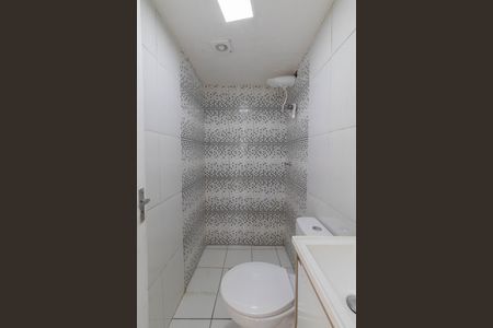 Apartamento para alugar com 43m², 2 quartos e 1 vaga Apartamento para alugar com 43m², 2 quartos e 1 vagaBanheiro