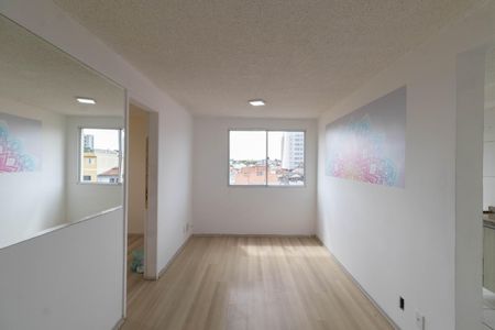 Sala de apartamento para alugar com 2 quartos, 43m² em Vila Ré, São Paulo