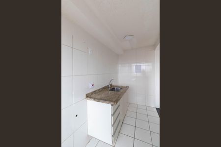 Apartamento para alugar com 43m², 2 quartos e 1 vaga Apartamento para alugar com 43m², 2 quartos e 1 vagaCozinha e Área de Serviço