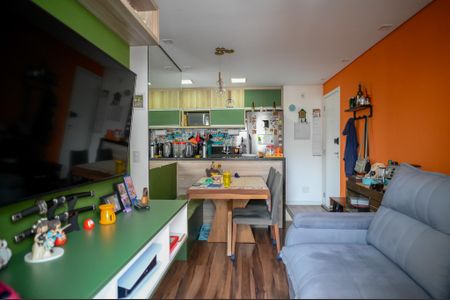 Sala de apartamento à venda com 2 quartos, 47m² em Parque Fongaro, São Paulo