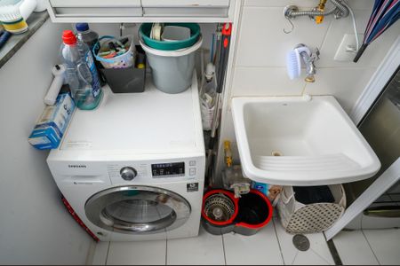 Apartamento à venda com 47m², 2 quartos e 1 vagaÁrea de Serviço