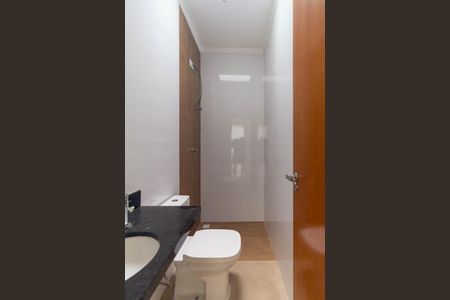 Apartamento à venda com 100m², 2 quartos e 3 vagasBanheiro da Suíte 2