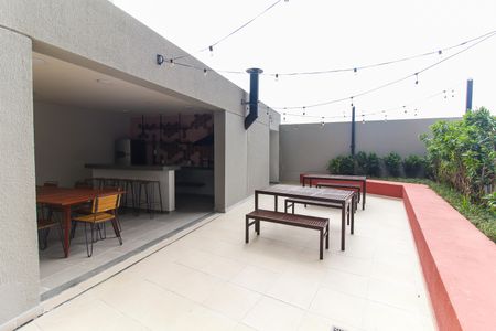 Apartamento para alugar com 38m², 2 quartos e sem vaga Apartamento para alugar com 38m², 2 quartos e sem vagaÁrea comum - Churrasqueira