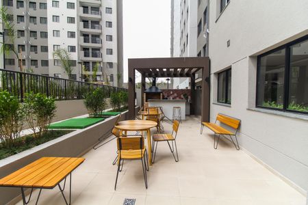 Apartamento para alugar com 38m², 2 quartos e sem vaga Apartamento para alugar com 38m², 2 quartos e sem vagaÁrea comum - Salão de festas