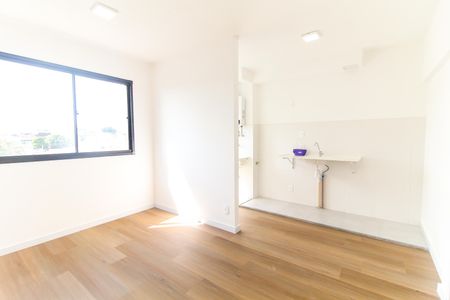 Apartamento para alugar com 38m², 2 quartos e sem vaga Apartamento para alugar com 38m², 2 quartos e sem vagaSala