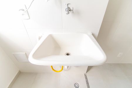 Apartamento para alugar com 38m², 2 quartos e sem vaga Apartamento para alugar com 38m², 2 quartos e sem vagaCozinha e Área de Serviço