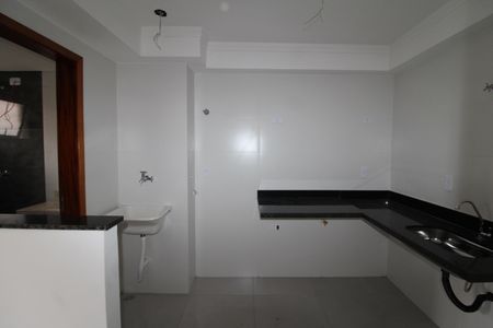 Sala / Cozinha de apartamento à venda com 2 quartos, 37m² em Água Fria, São Paulo