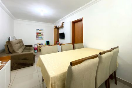 Apartamento à venda com 64m², 2 quartos e 2 vagas Apartamento à venda com 64m², 2 quartos e 2 vagasSala