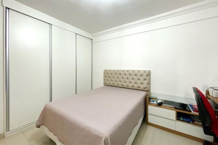 Suite 1 de apartamento à venda com 2 quartos, 64m² em União, Belo Horizonte