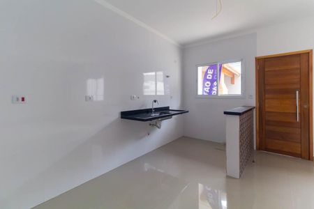 Casa à venda com 100m², 3 quartos e 3 vagas Casa à venda com 100m², 3 quartos e 3 vagasCozinha