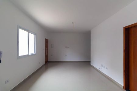 Casa à venda com 100m², 3 quartos e 3 vagas Casa à venda com 100m², 3 quartos e 3 vagasSala