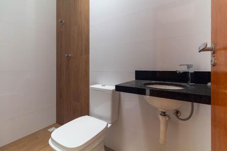 Casa à venda com 100m², 3 quartos e 3 vagas Casa à venda com 100m², 3 quartos e 3 vagasBanheiro 3