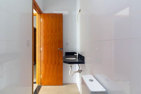 Casa à venda com 100m², 3 quartos e 3 vagas Casa à venda com 100m², 3 quartos e 3 vagasBanheiro da Suíte