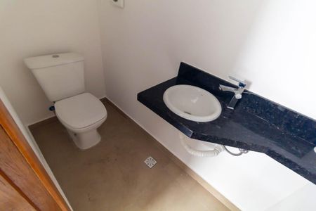 Casa à venda com 100m², 3 quartos e 3 vagas Casa à venda com 100m², 3 quartos e 3 vagasLavabo