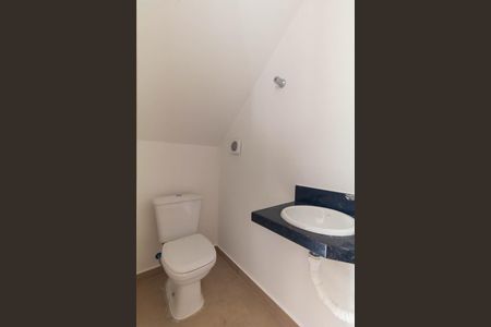 Casa à venda com 100m², 3 quartos e 3 vagas Casa à venda com 100m², 3 quartos e 3 vagasLavabo