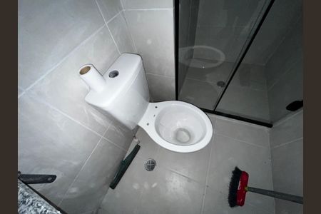 Apartamento para alugar com 37m², 2 quartos e sem vagaBanheiro