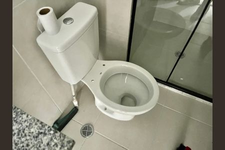 Apartamento para alugar com 37m², 2 quartos e sem vagaBanheiro