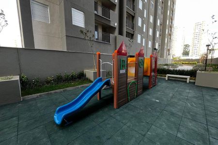Apartamento para alugar com 37m², 2 quartos e sem vagaÁrea comum - Playground